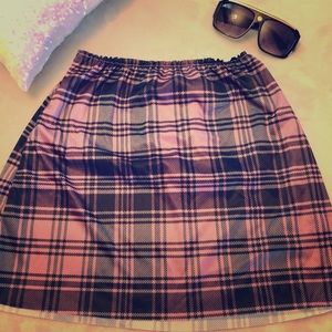 NWOT adorable plaid skirt